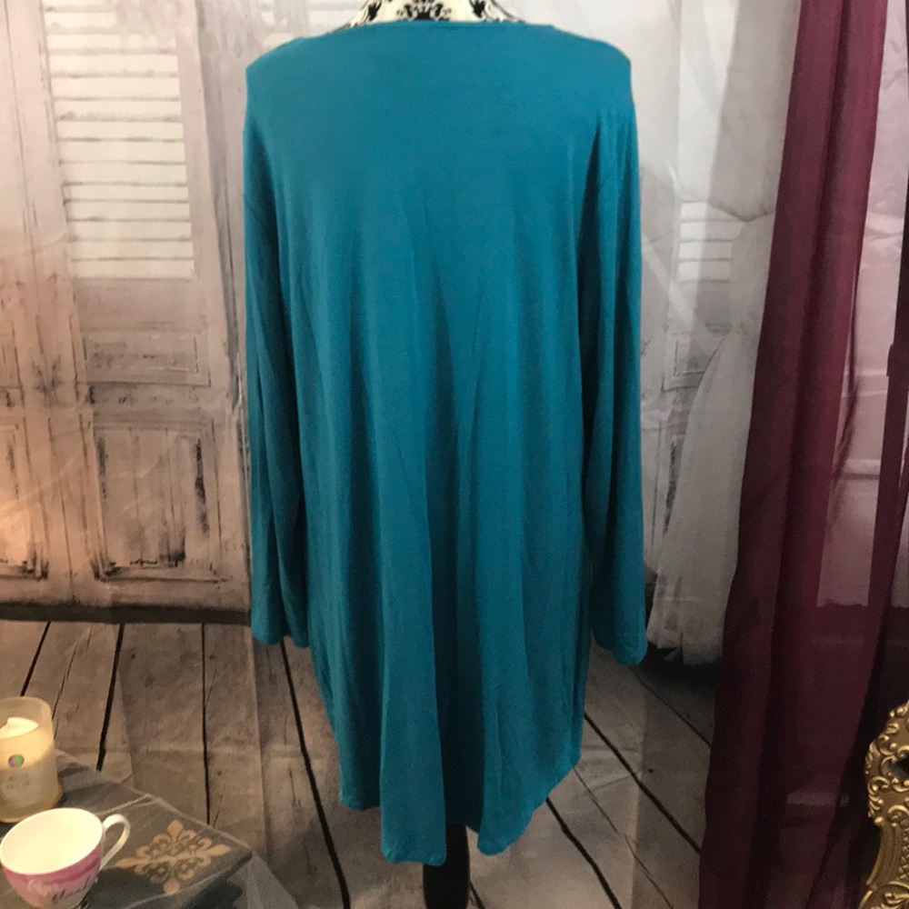 Tunic - Picture 3 of 3